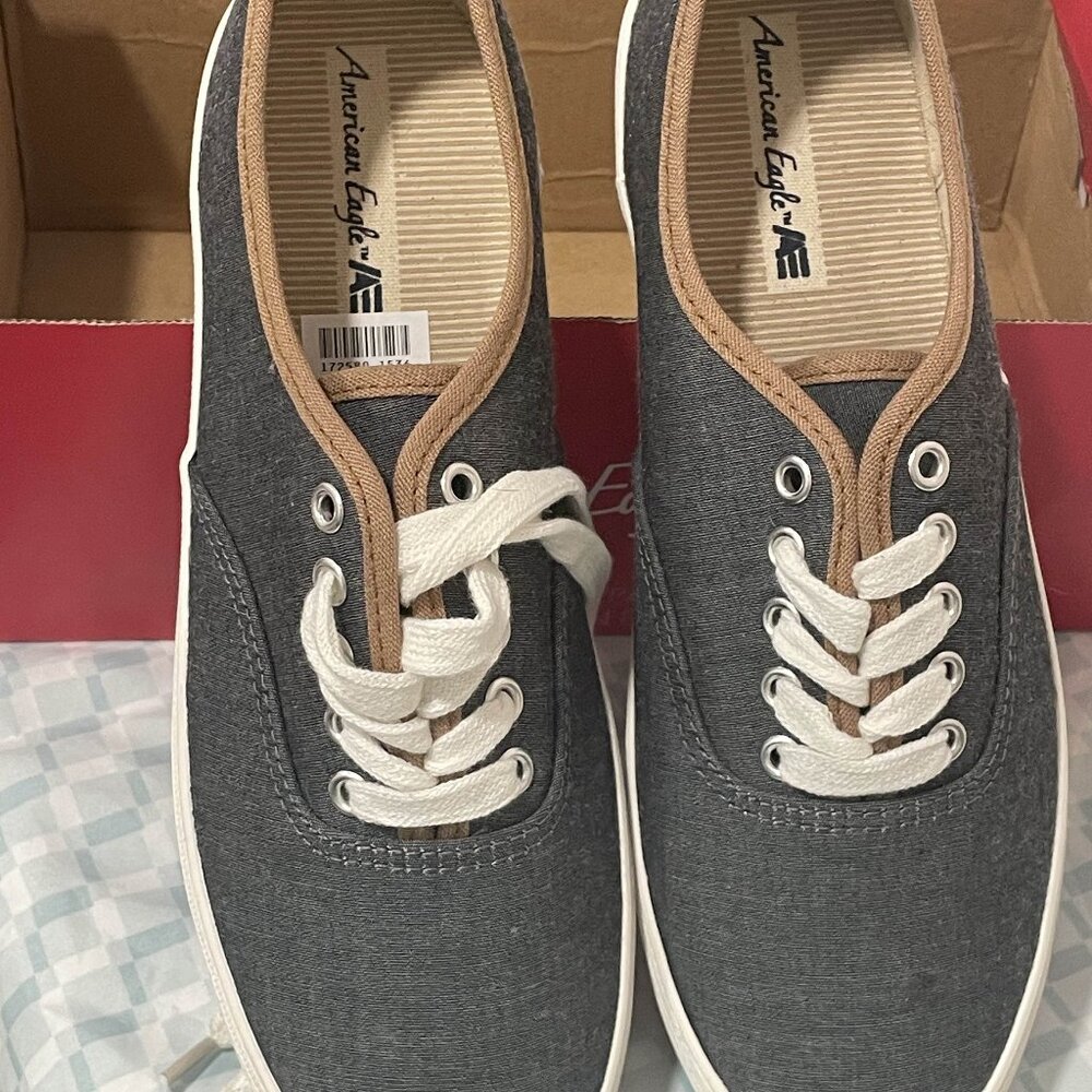 👟 Brand New American Eagle Lace-Up Tennis Shoes – Women’s Size 7.5 👟